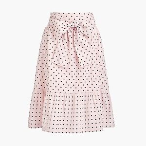 This skirt, twirls of fun, just doesn’t fit.